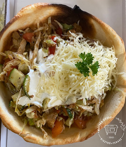 Comentarii opinii despre Mátyás Udvar Bisztró & Terasz