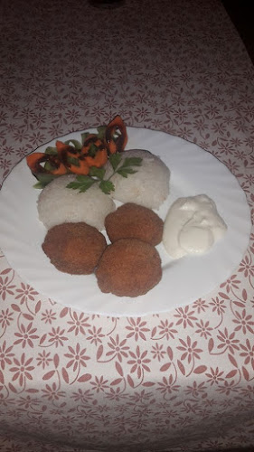 Comentarii opinii despre Eldorado Étterem, Koktél és Grill Bár