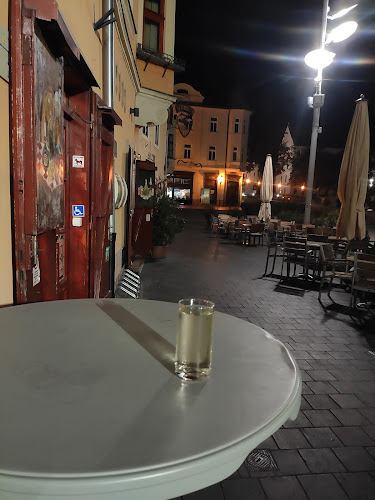 Győr, Káposztás köz 1, 9022