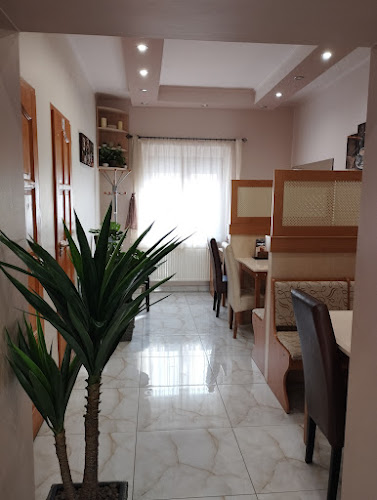 Karamell Cukrászda - Várpalota