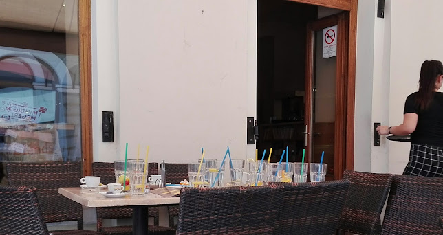 Comentarii opinii despre Dock Cafe