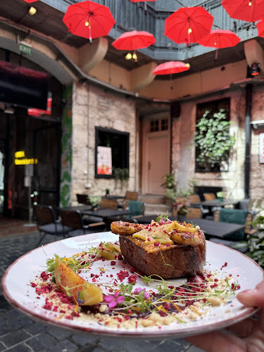 EXTRA Budapest - Brunch Bar Club - Vendéglátás