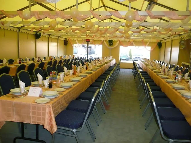 Opinii despre Hajnalka Vendéglő în Ladánybene - Vendéglátás