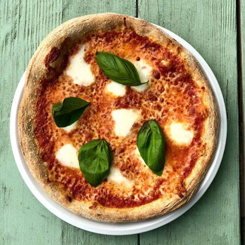 Comentarii opinii despre Pizza Balatonfüred Kredenc