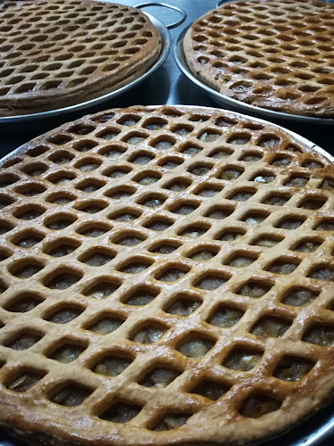 Opinii despre Svédasztalos étterem és Pizzaház pizzéria în Csorvás - Vendéglátás