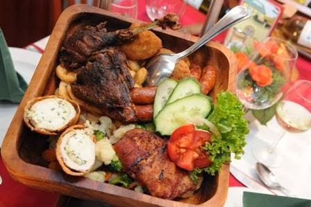 Aranypatkó Étterem- Panzió -Pizzéria -Győrújbarát, Győr - Győrújbarát