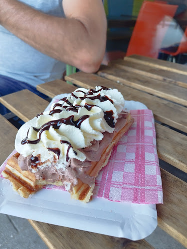 Opinii despre Hamburger Bár în Gyula - Vendéglátás