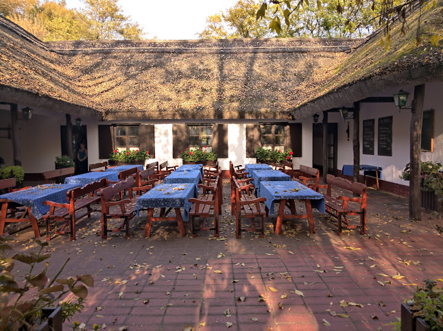 Bugac, Nagybugacpuszta 135, 6114