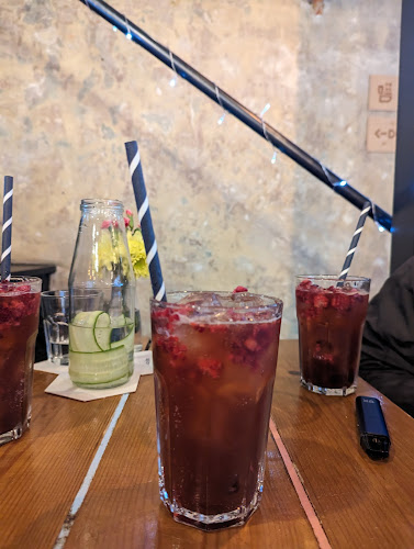 Opinii despre Úri cipő - kaptafa în Budapest - Vendéglátás