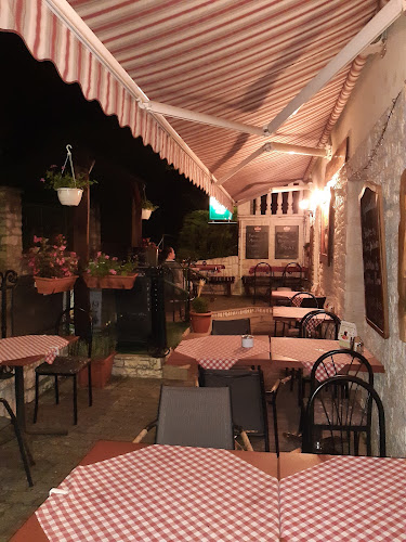 Opinii despre Grillkert Házias Étterem în Hévíz - Vendéglátás