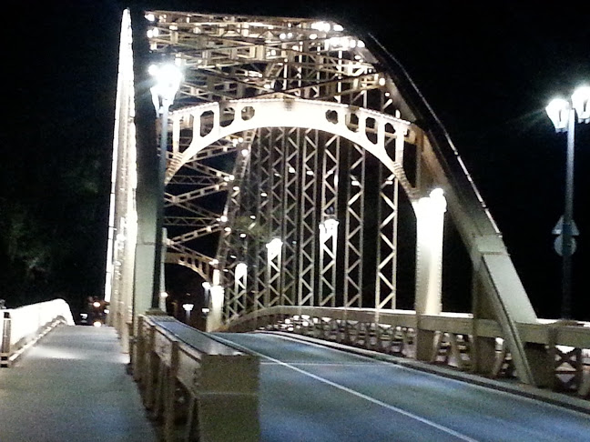 Gin Joe Pince & Pub - Vendéglátás