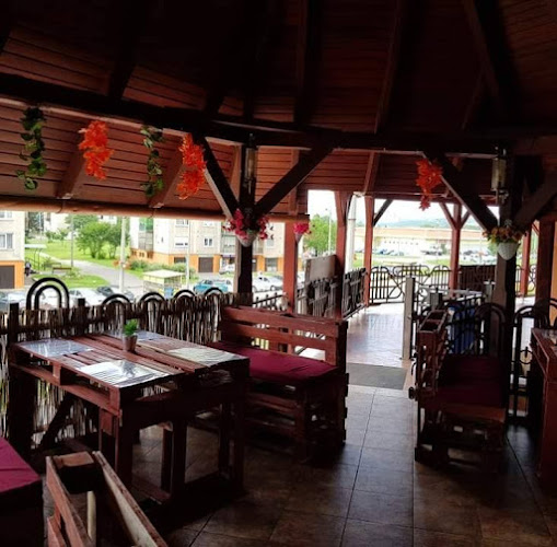 Retró Étterem & Rendezvényház