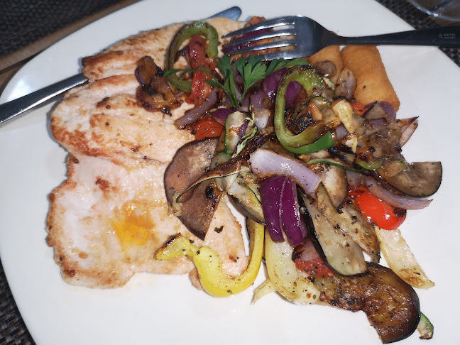 Kis Molo Kávézó Étkezde - Vendéglátás