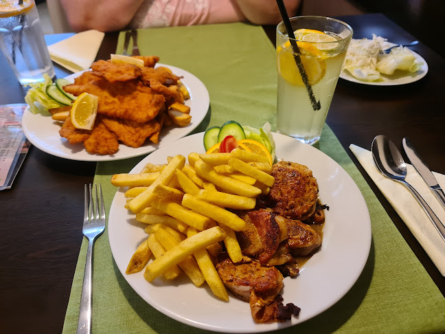 Simons Restaurant - Vendéglátás