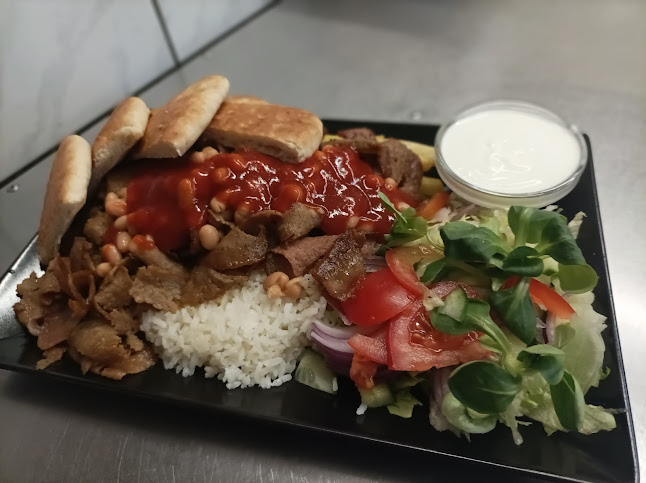 Pizza & Gyros Étterem és Rendezvényterem - Tata