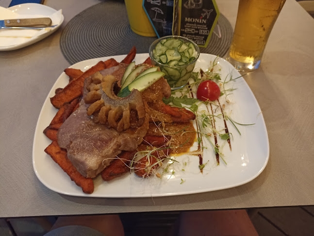 Opinii despre Delikát kávézó és cukrászda în Kecskemét - Vendéglátás