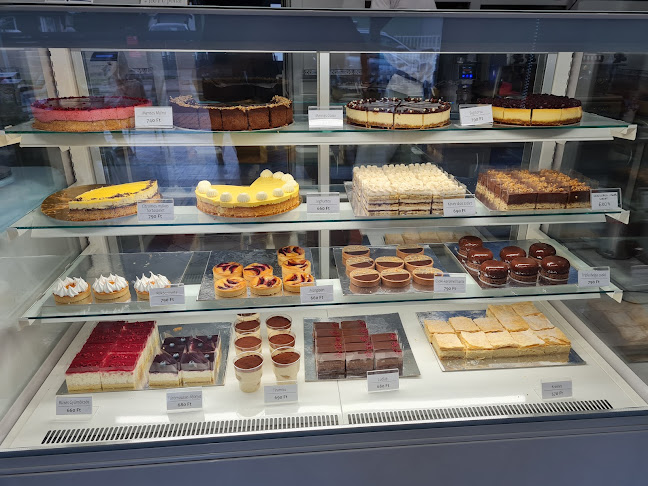 Pingvin Fagyizó Cukrászda Balatonmáriafürdő - Vendéglátás