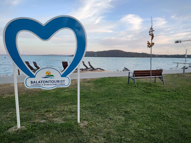 Comentarii opinii despre Laguna büfé