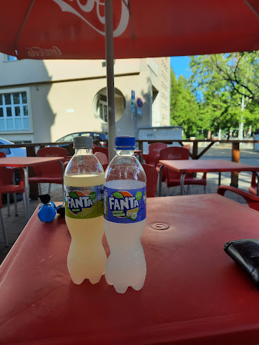 Comentarii opinii despre Faló Büfé