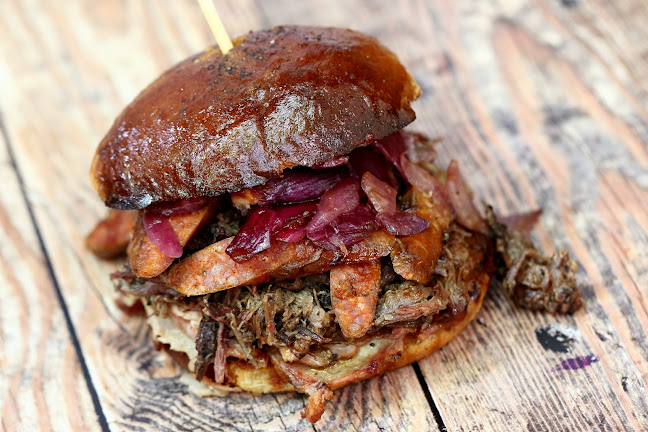 Devil's Prézli Food Truck & Catering - Páty