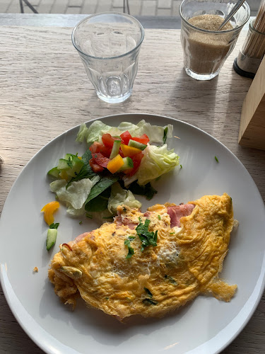 Comentarii opinii despre Kávélabor