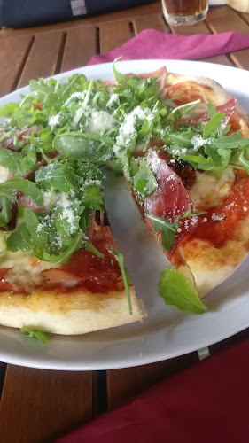 Pizza Café Pizzéria - Vendéglátás