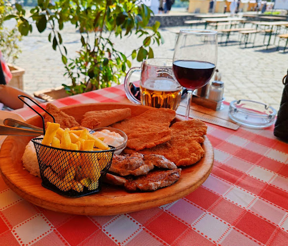 Corner Szerb Étterem - Szentendre