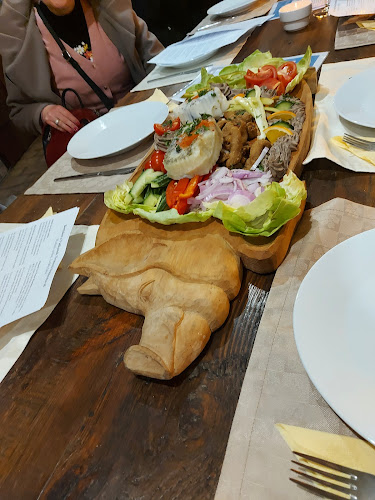 Opinii despre Richter-pince Leányfalu în Leányfalu - Vendéglátás