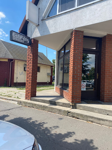 Esti Fény - Gergen Borozó - Vendéglátás