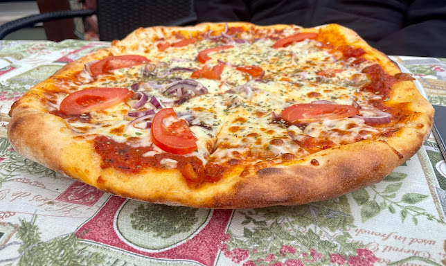 Rizzo Pizza Pizzéria és Étterem - Esztergom