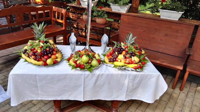 Opinii despre Rákóczi Pince Étterem în Miskolc - Vendéglátás