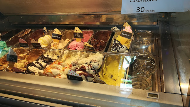 Forum Bistro -étterem,pizza,hamburger, street food, hot-dog - Karcag