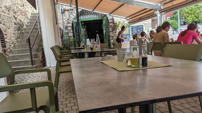 Tapolca, Arany János u. 1, 8300