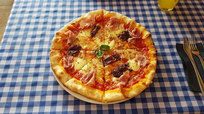 Opinii despre Trattoria dello Spago în Budapest - Vendéglátás