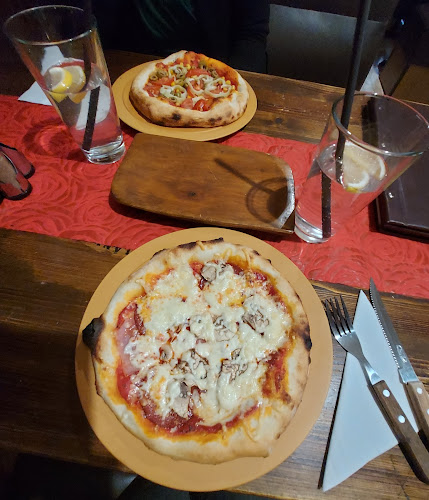 Opinii despre Buffalo Pizzéria în Harkány - Vendéglátás