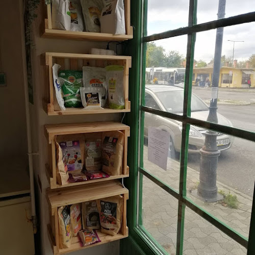 Comentarii opinii despre Zöld Megálló Reform Ételbár