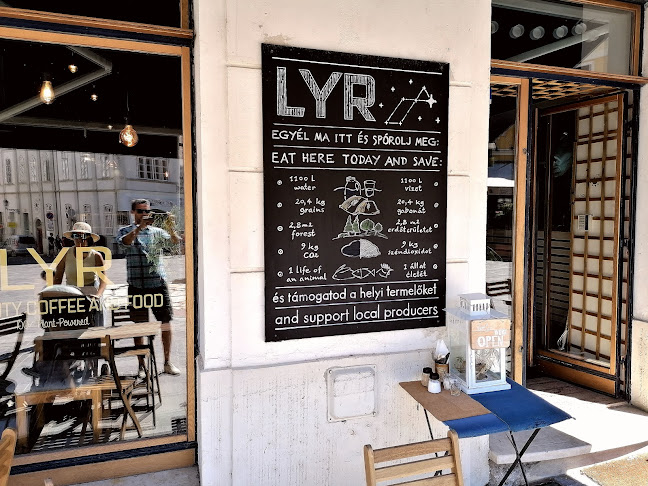 LYR Speciality Coffee and Food - Pécs