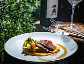 Kozárdi Vadvirág Étterem-Panzió