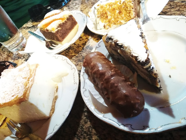 Tata, Sport u. 1, 2890