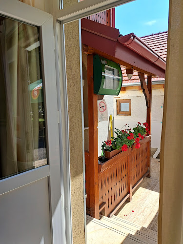 Buják, Onni Talas tér 1, 3047