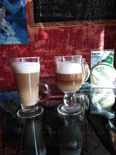 Comentarii opinii despre Kakukk Borozó