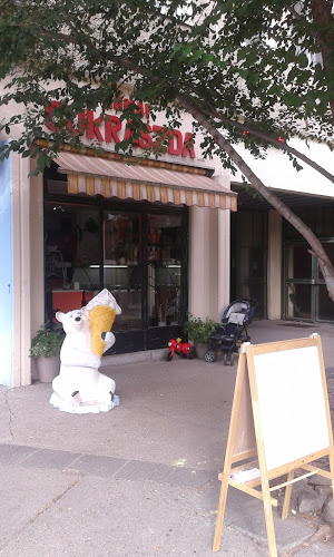 Comentarii opinii despre Római Cukrászda