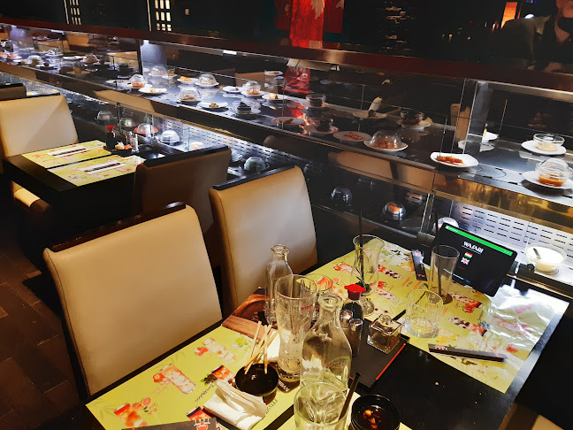 Wasabi Running Sushi & Wok Restaurant