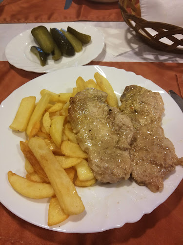 Veszprém, Radnóti Miklós tér 2, 8200