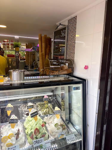 Erzsike Fagyizó - Vendéglátás