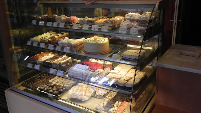 Főnix Cukrászda - Maróti Cukrászat