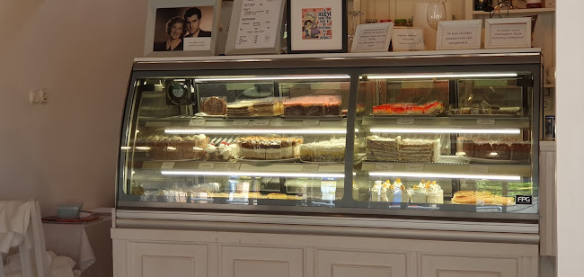 Nagyi Vintage Kuckója - Vendéglátás