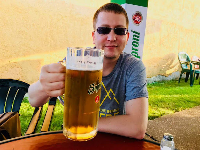 Opinii despre Halenár söröző în Érd - Vendéglátás