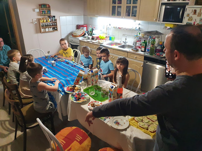 Opinii despre Makákó Kávégyár în Szarvaskő - Vendéglátás