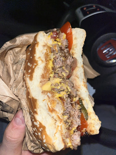 Opinii despre Romi’s Burger în Mórahalom - Vendéglátás